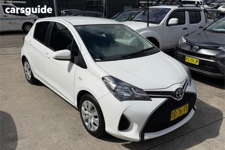 White 2015 Toyota Yaris Hatchback Ascent
