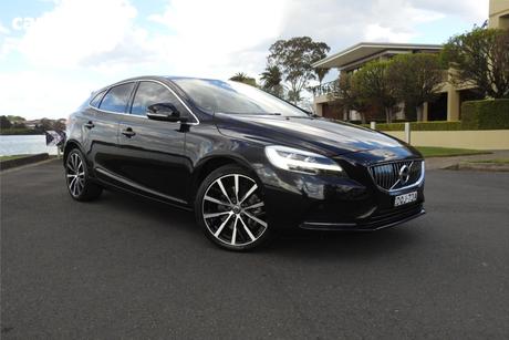 Black 2017 Volvo V40 Hatchback D4 Inscription