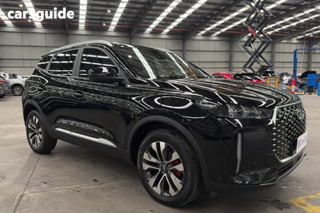 Black 2025 Chery Tiggo 4 Wagon Ultimate