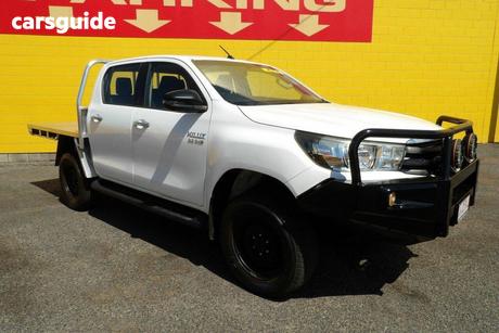 White 2016 Toyota Hilux Dual Cab Utility Sr (4X4)