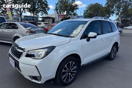 White 2017 Subaru Forester Wagon 2.0Xt Premium