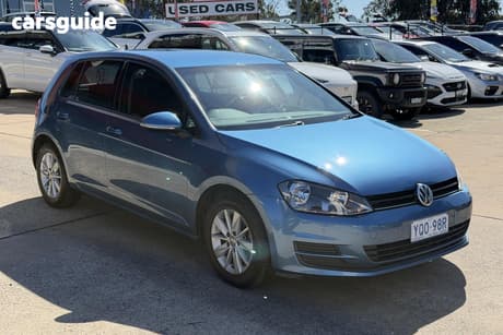 Blue 2016 Volkswagen Golf Hatchback 92 Tsi Trendline