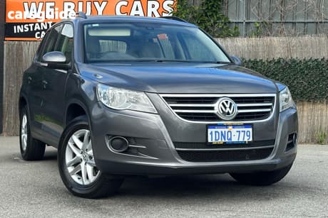 Grey 2010 Volkswagen Tiguan Wagon 125 Tsi