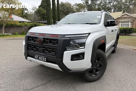 White 2026 Nissan Navara Dual Cab Pick-up Pro-4X (4X4)