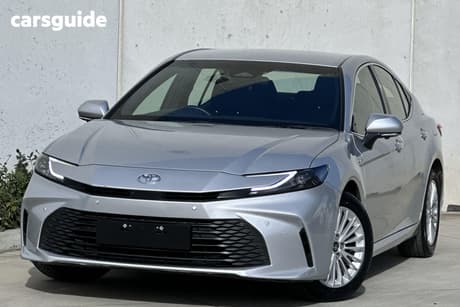 Silver 2024 Toyota Camry Sedan Ascent