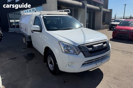 White 2018 Isuzu D-MAX Cab Chassis Sx (4X2)