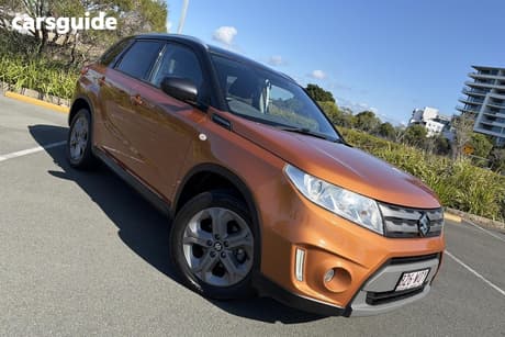 Orange 2016 Suzuki Vitara Wagon Rt-S