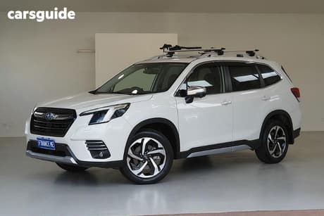 White 2023 Subaru Forester Wagon 2.5I-S (Awd)