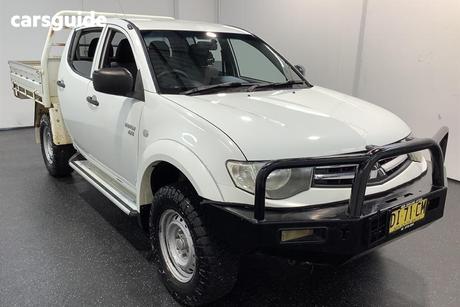 White 2012 Mitsubishi Triton Double Cab Utility Glx (4X4)