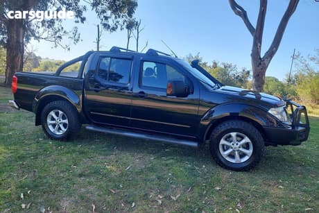 Black 2011 Nissan Navara Dual Cab Pick-up St-X (4X4)
