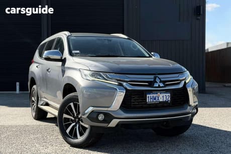 Silver 2017 Mitsubishi Pajero Sport Wagon Gls (4X4) 7 Seat