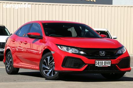 Red 2018 Honda Civic Hatchback Vti