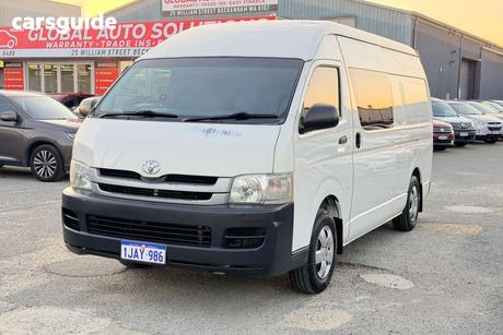 White 2008 Toyota HiAce Van Slwb