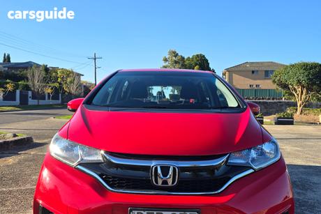 Red 2017 Honda Jazz Hatchback Vti