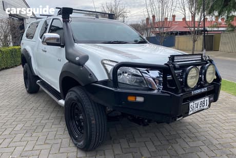 White 2014 Isuzu D-MAX Space Cab Utility Ls-U Hi-Ride (4X4)