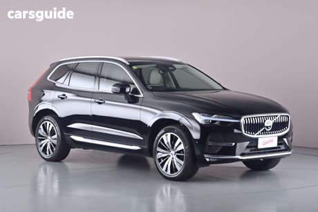 Black 2022 Volvo XC60 Wagon B5 Inscription Mhev