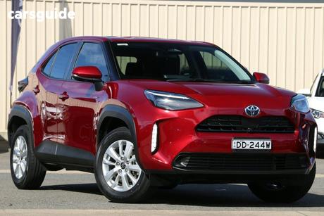 Red 2025 Toyota Yaris Cross Wagon Gxl Hybrid