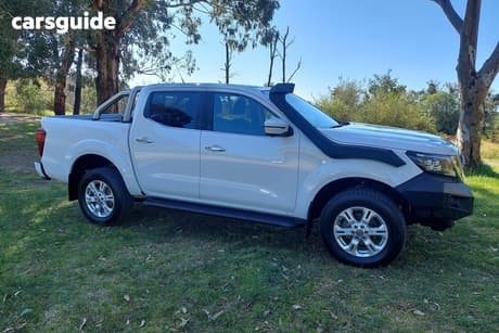 White 2021 Nissan Navara Dual Cab Pick-up St (4X4)