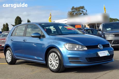 Blue 2014 Volkswagen Golf Hatchback 90 Tsi