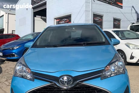 Blue 2015 Toyota Yaris Hatchback Ascent
