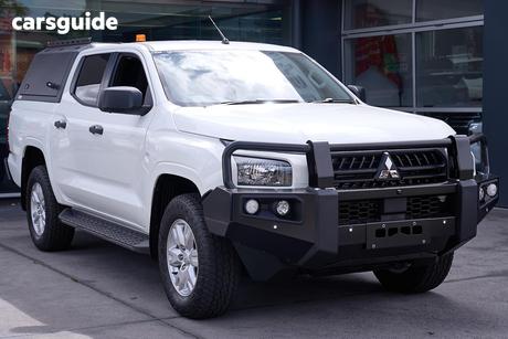 White 2026 Mitsubishi Triton Double Cab Pick Up Glx+ (4X4)