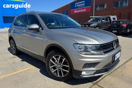 Silver 2017 Volkswagen Tiguan Wagon 110 Tsi Comfortline