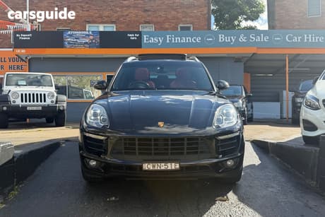 Black 2015 Porsche Macan Wagon S