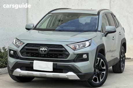 Green 2020 Toyota RAV4 Wagon Edge Awd