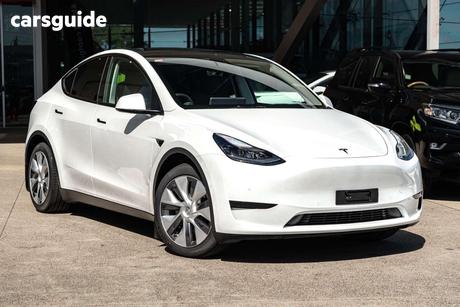 White 2022 Tesla Model Y Wagon Rear-Wheel Drive