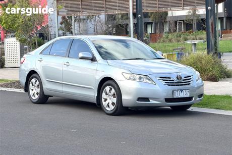 Silver 2007 Toyota Camry Sedan Altise