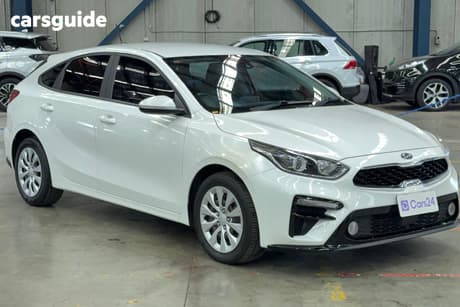 White 2020 Kia Cerato Hatchback S Safety Pack