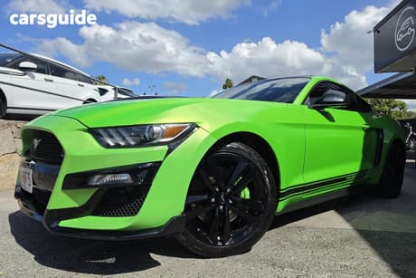 Green 2017 Ford Mustang Coupe Fastback 2.3 Gtdi