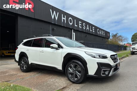 White 2022 Subaru Outback Wagon Awd