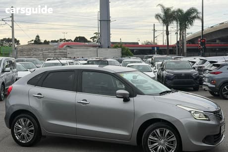 White 2019 Suzuki Baleno Hatchback Glx