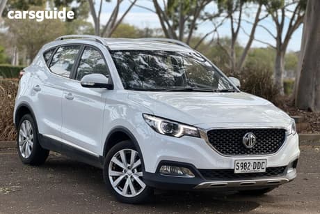 White 2024 MG ZS Wagon Excite