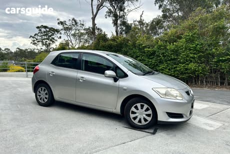 Silver 2008 Toyota Corolla Hatchback Ascent