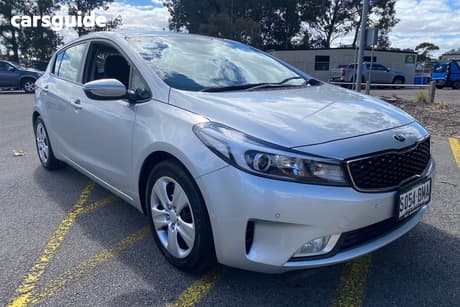 Silver 2016 Kia Cerato Hatchback S