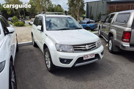 White 2015 Suzuki Grand Vitara Wagon Sports (4X4)