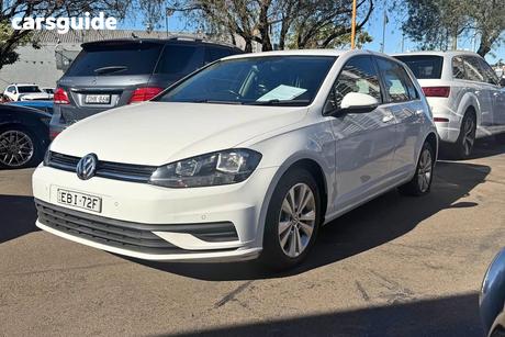 White 2019 Volkswagen Golf Hatchback 110 Tsi Trendline