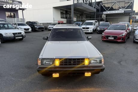 Beige 1986 Toyota Crown Sedan ROYAL R