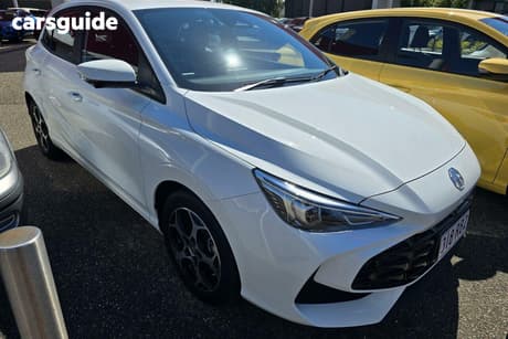 White 2024 MG MG3 Hatchback Essence