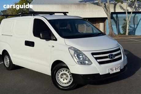 White 2017 Hyundai Iload Van