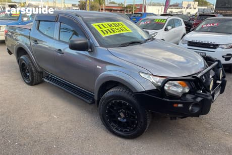 Grey 2017 Mitsubishi Triton Dual Cab Utility Glx Plus (4X4)