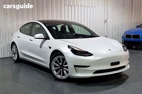 White 2021 Tesla Model 3 Sedan Long Range Awd