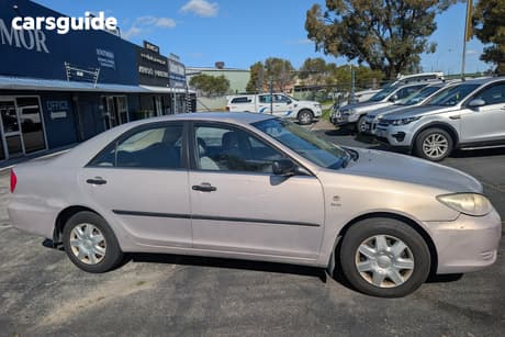 Beige 2003 Toyota Camry Sedan Altise