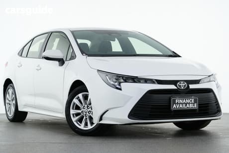 White 2024 Toyota Corolla Sedan Ascent Sport + Convenience Pk