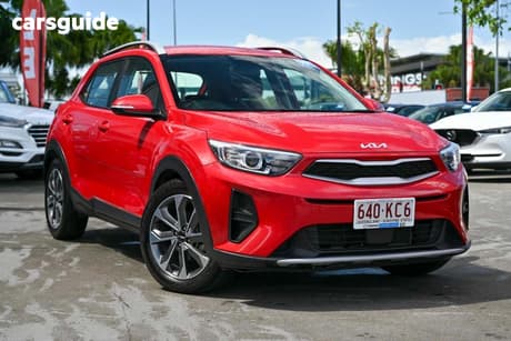Red 2024 Kia Stonic Wagon Sport