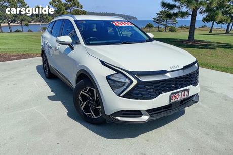 White 2023 Kia Sportage Wagon S (Fwd)