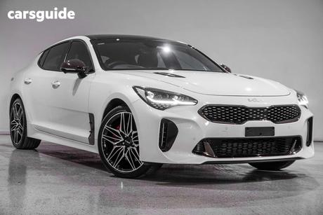 White 2022 Kia Stinger Sedan Gt (Black Leather)