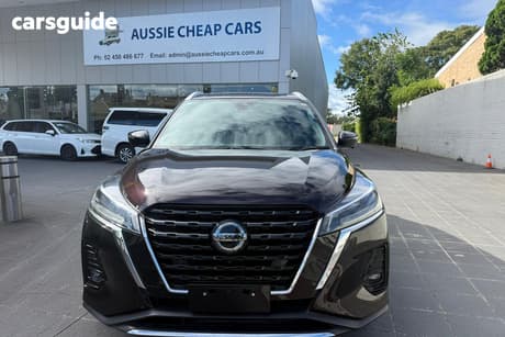 Purple 2022 Nissan Kicks Wagon X
